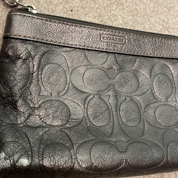 Coach silver wristlet - Picture 3 of 4